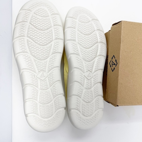 Sperry Women’s Yellow Canvas Slip-On Loafers Size 7.5M Comfort Casual Shoes - Picture 9 of 13